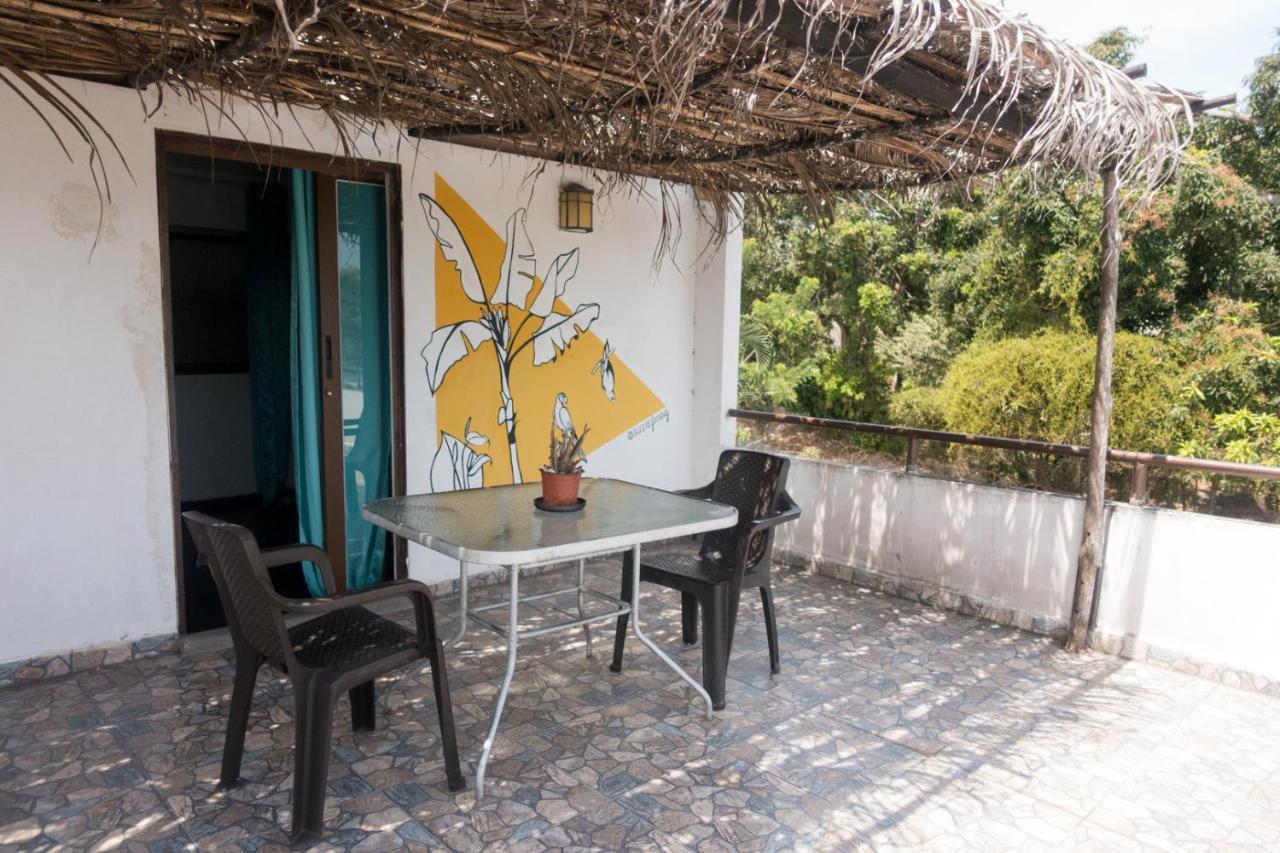 The Corner Hostel Playa Blanca  Exterior photo